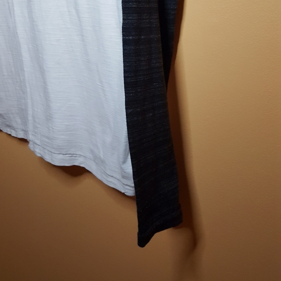 Womens Raglan Tee - Picture 4 of 9